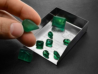 Colombian emerald: all natural loose Emeralds | Leibish