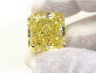 A very large investment worthy yellow diamond