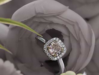 A Leibish Pink Diamond Ring