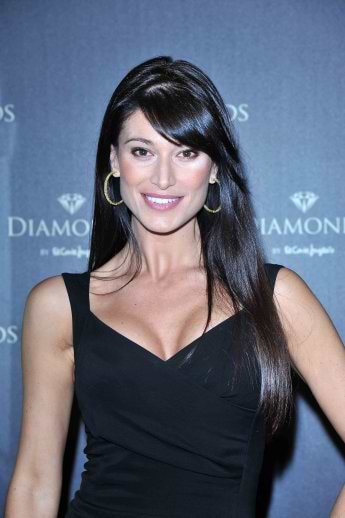 Sonia Ferrer in Leibish & Co. Yellow Diamond