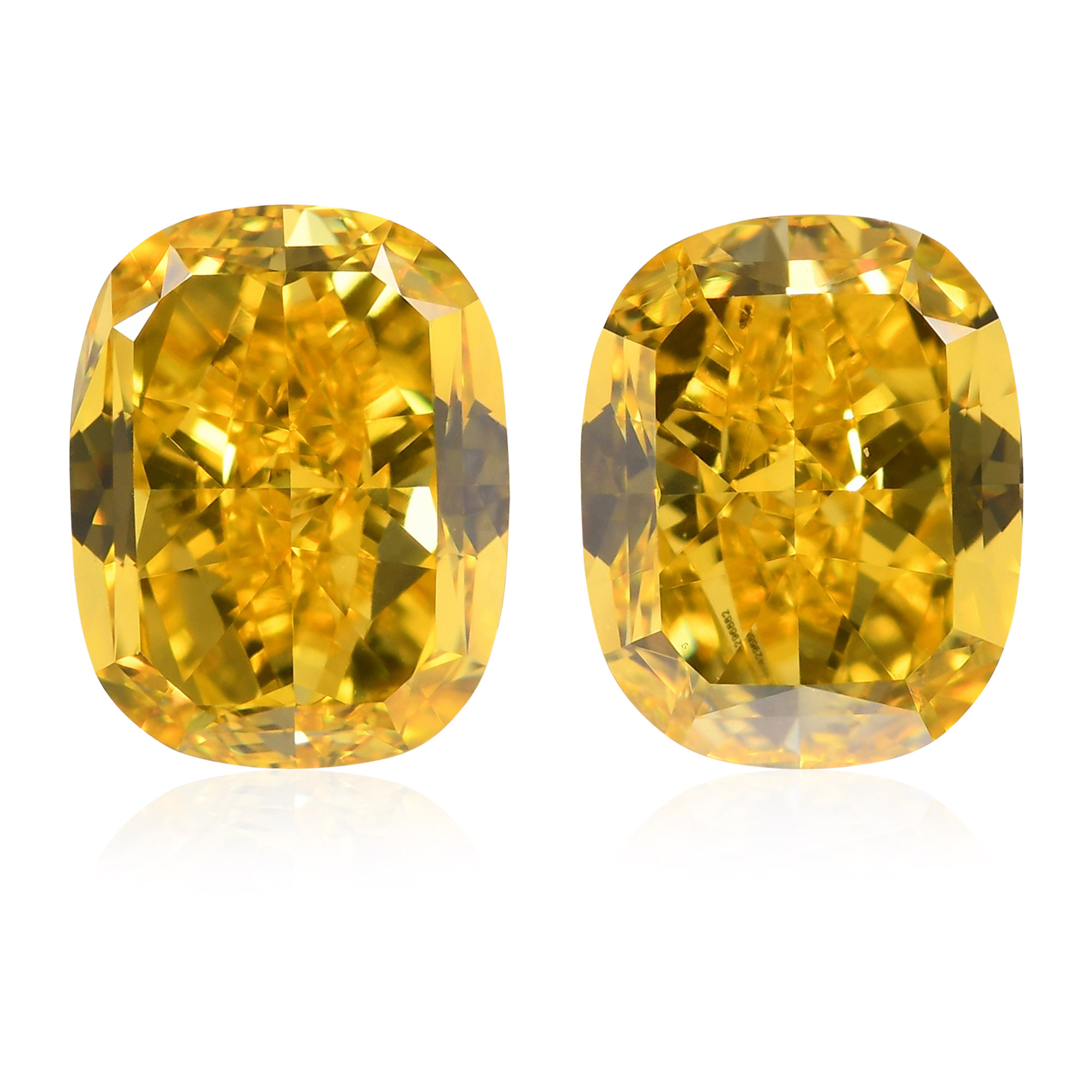 専門ショップ Yellow Vivid Fancy carat, 1.24 Diamonds, VVS1 Shape, Cushion ダイヤモンド