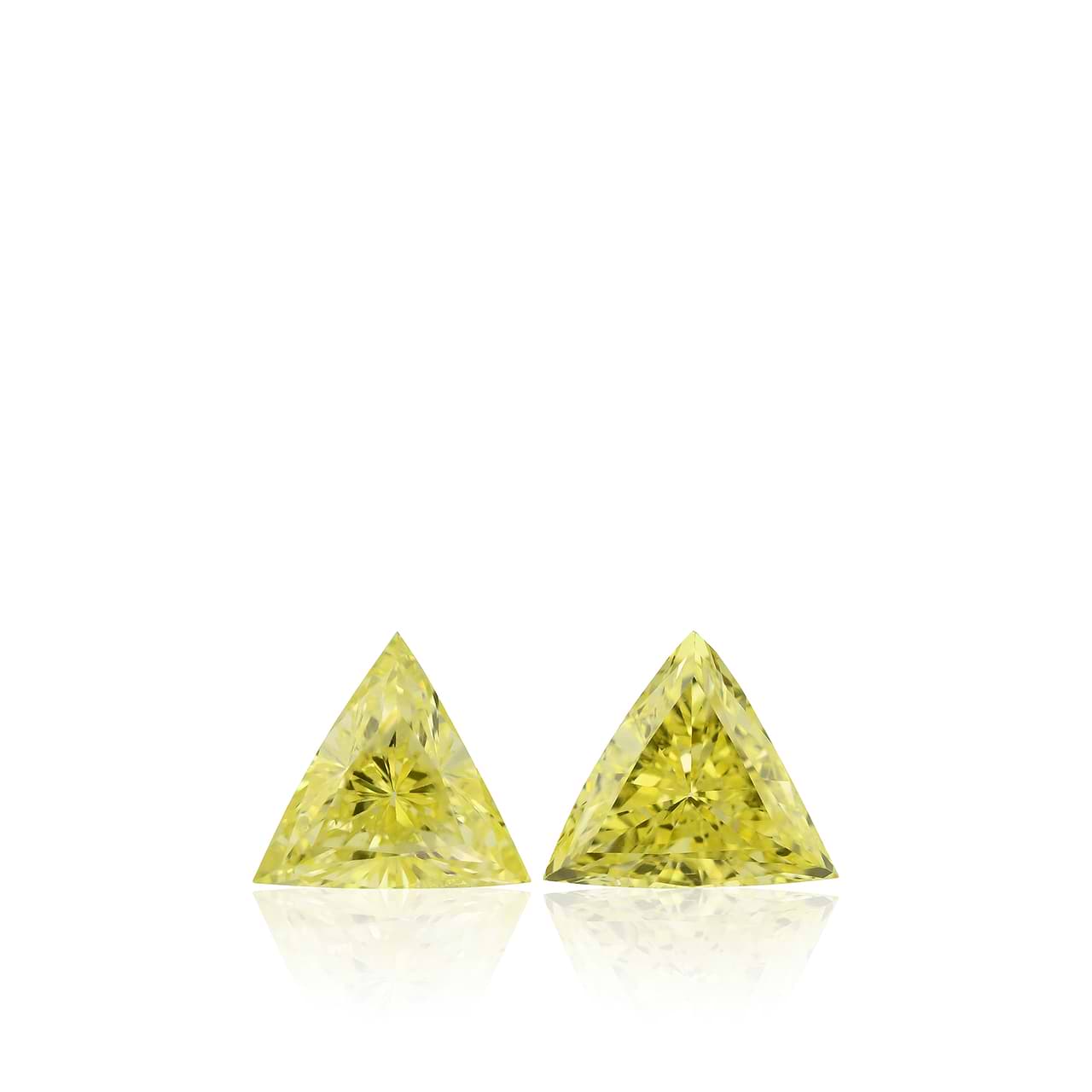 0.32 carat, Fancy Vivid Orange Yellow Diamond, Radiant Shape