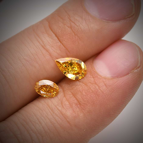 銀座店で購入 FANCY VIVID ORANGY YELLOW 0.100＆0.104ct - レディース