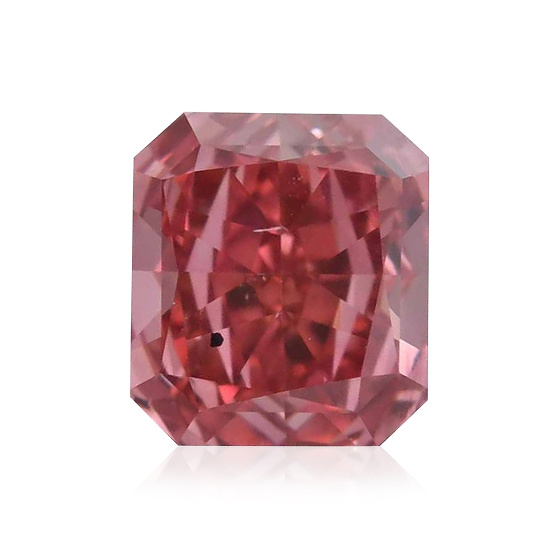 Fancy vivid red on sale diamond