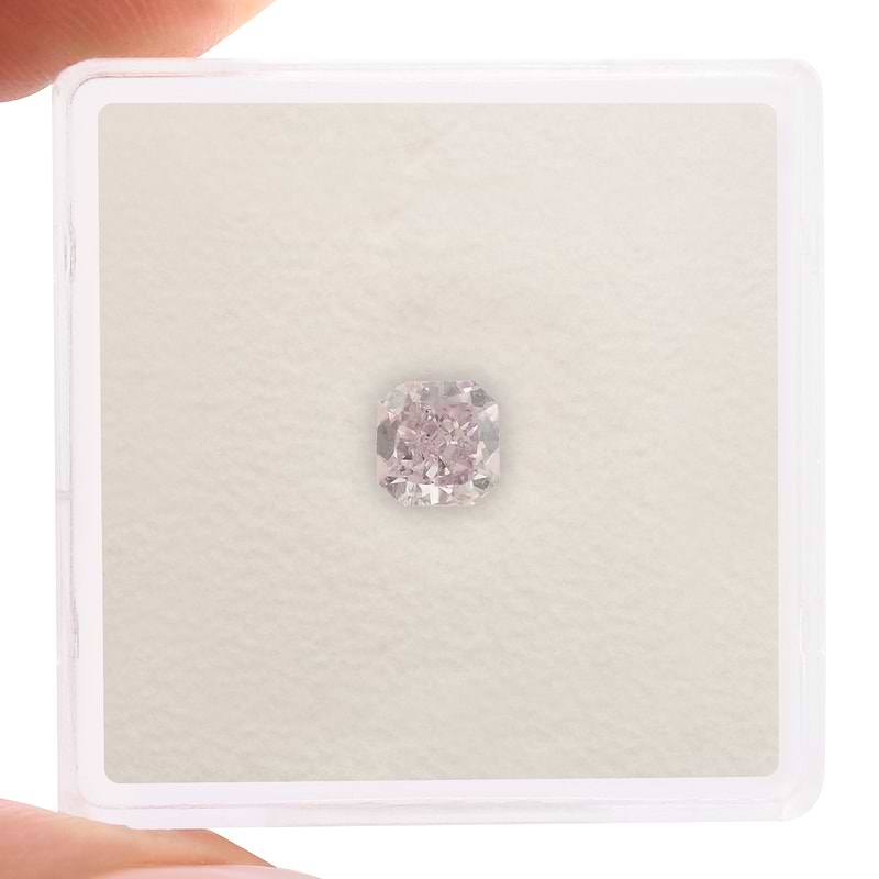 Fancy Purple Pink Diamond  - 2