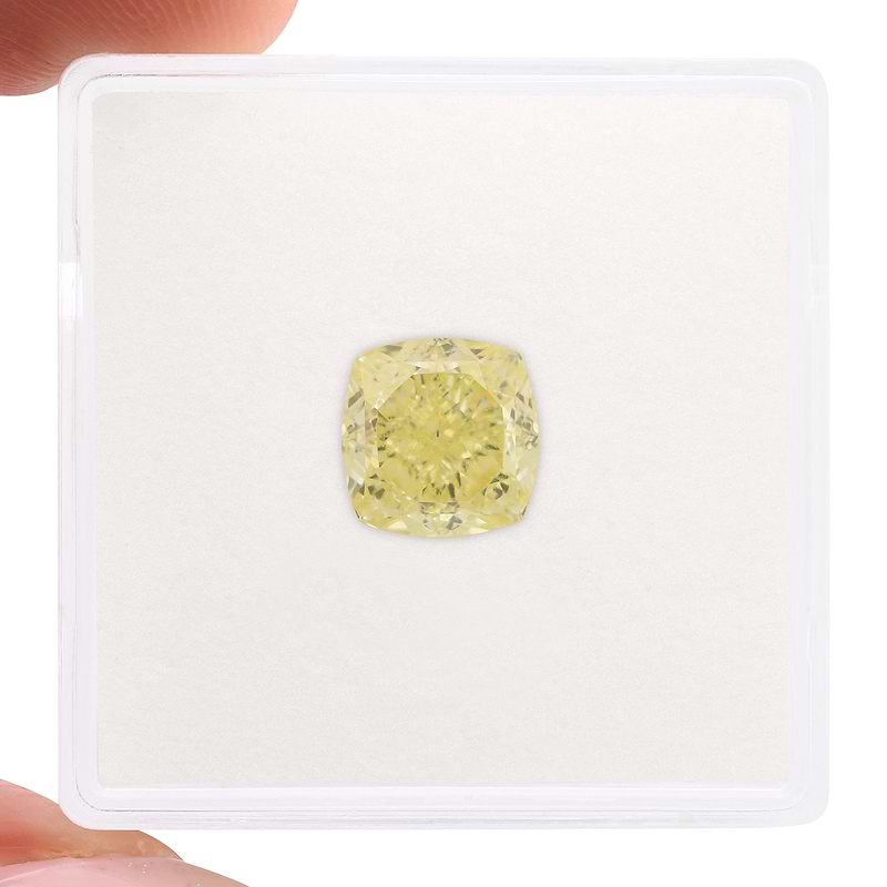 Fancy Light Yellow Diamond  - 2