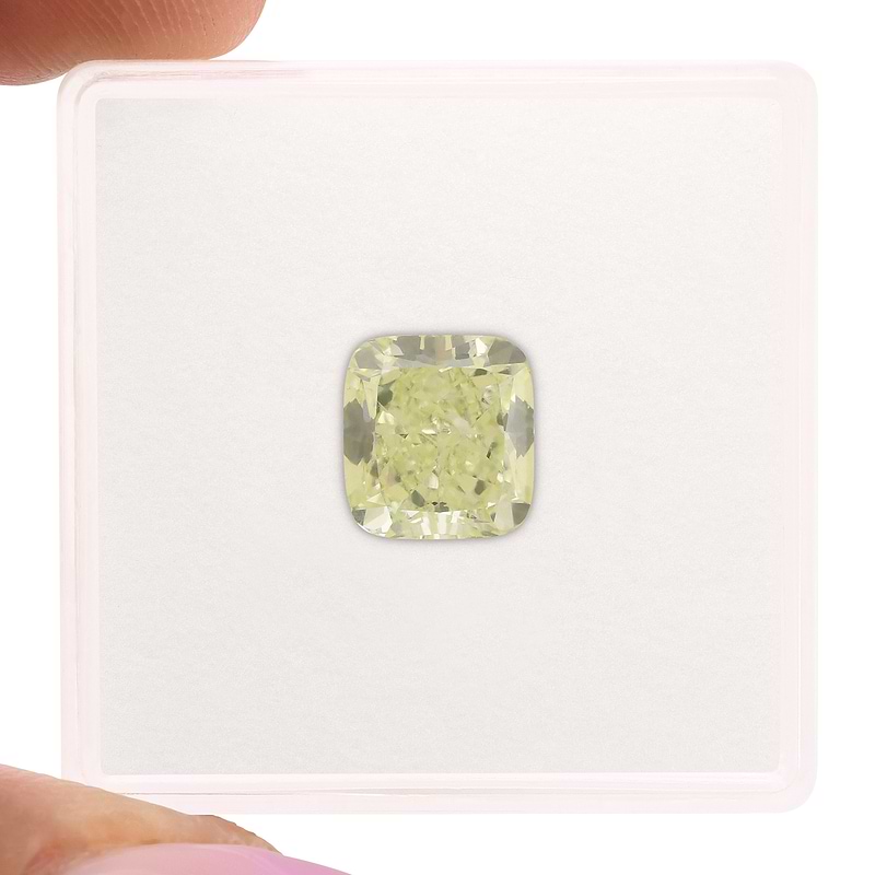 Fancy Light Yellow Green Diamond  - 2