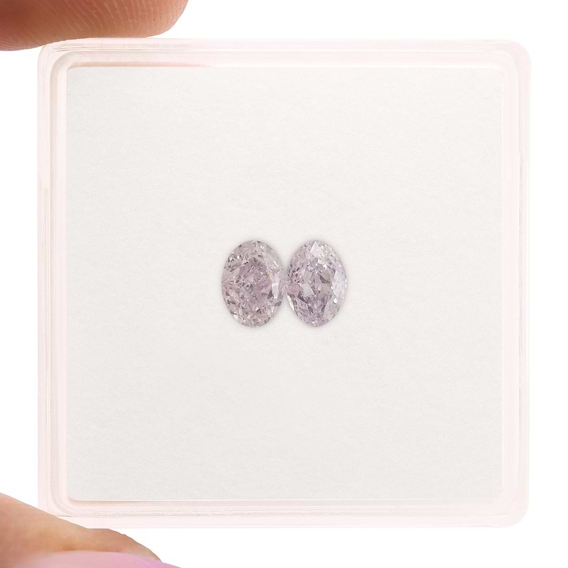 Fancy Light Purplish Pink Diamond  - 2