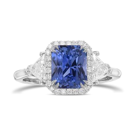 Sapphire Radiant & Triangle Diamond Three-stone Halo Ring, ARTIKELNUMMER 31903V (3,81 Karat TW)