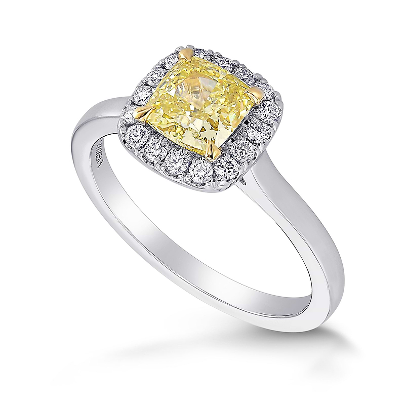 Карат золото. 18 Карат бриллиант. Fancy 20 Carat Yellow Diamond Ring. Fancy Yellow бриллиант. Кольцо с бриллиантом Fancy Yellow 3 карат.