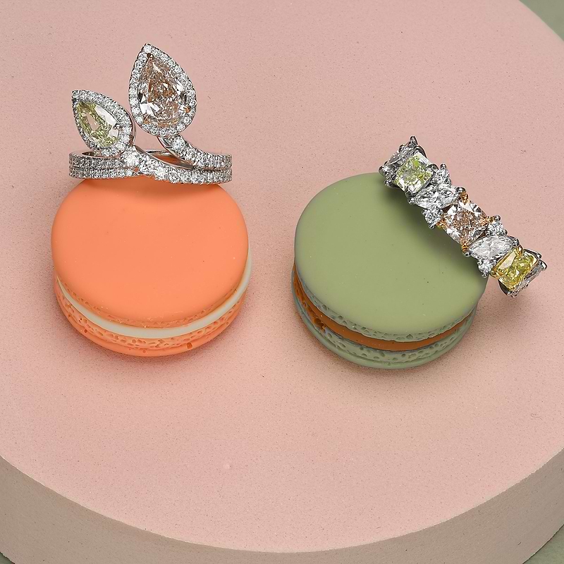 Multicolor Extraordinary Diamond Cluster Ring, SKU 455949 (3.03Ct TW)  - 3