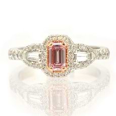 0.25 carat, Fancy Pink Diamond Ring