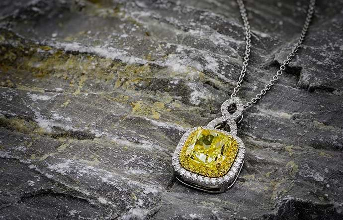 Yellow diamond pendant