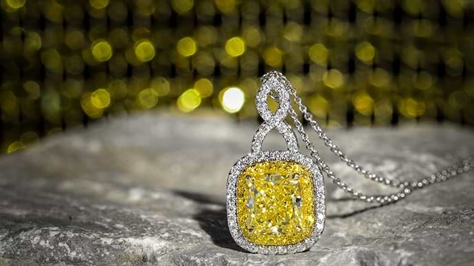 Fancy Intense Yellow Cushion Diamond Drop Pendant (3.99Ct TW)