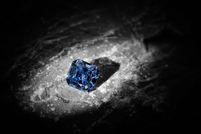 A 1.41 carat Fancy Vivid Blue Diamond