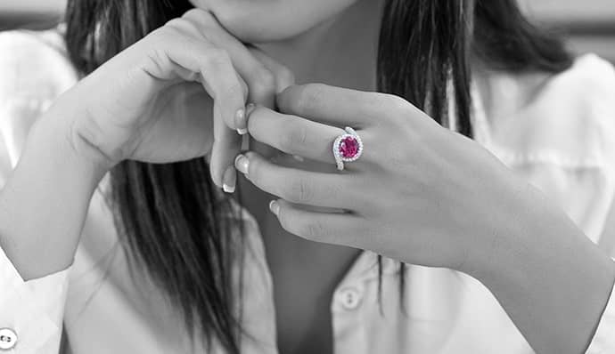 5724-2-red-ruby-ring-lifestyle-500