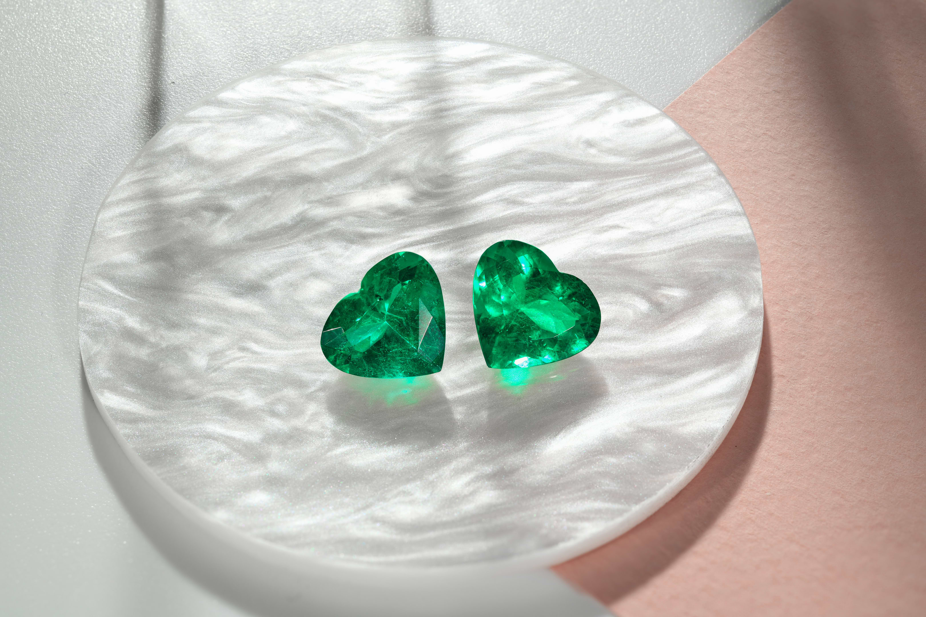 LEIBISH 6.76 carat, Green, Ethiopian Emerald, Heart Shape, GRS