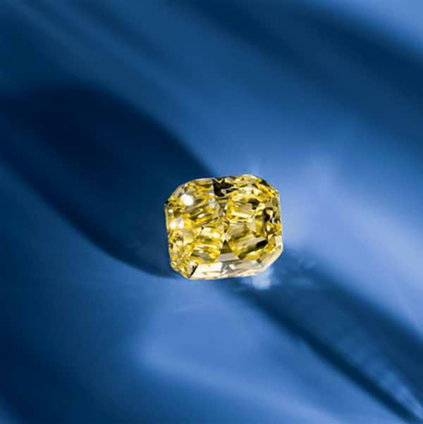 LEIBISH 7ct Natural Fancy Intense Yellow Diamonds