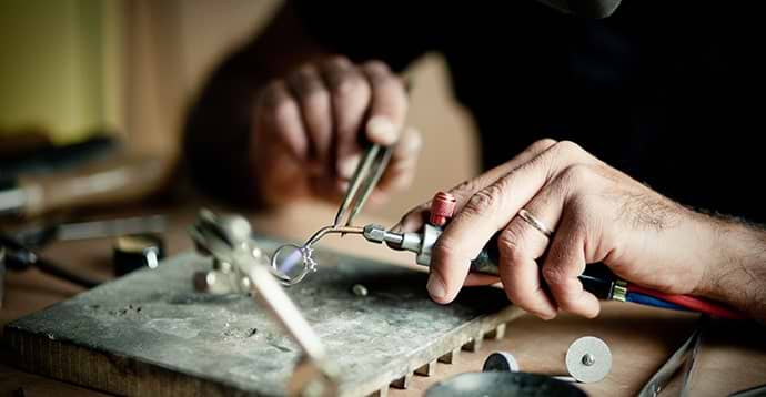 Manufacturing Leibish Jewelry