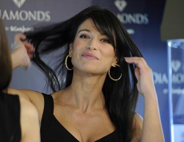 Sonia Ferrer in Leibish Diamond Earrings