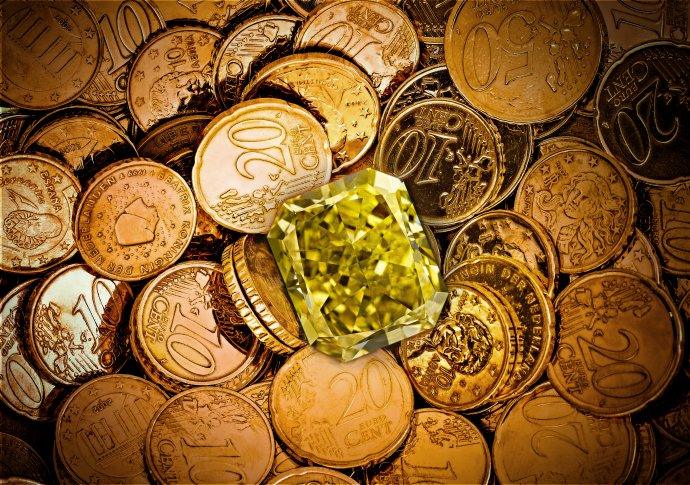 Assessing the Market - Investing in Gold vs Diamonds