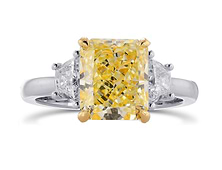 I knew I wanted a yellow diamond ring… - Image 1