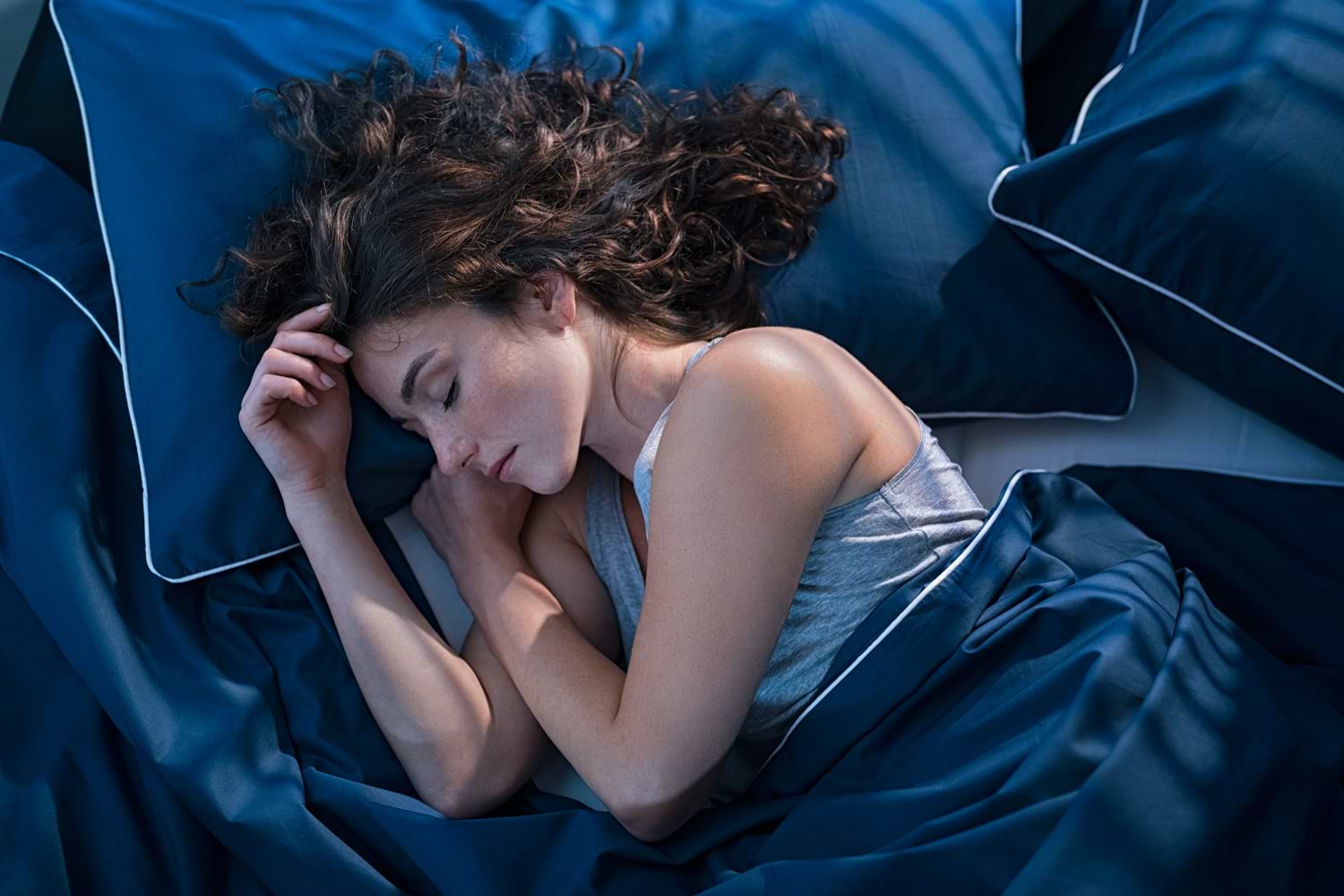 Comment s’endormir plus rapidement avec le bruit blanc