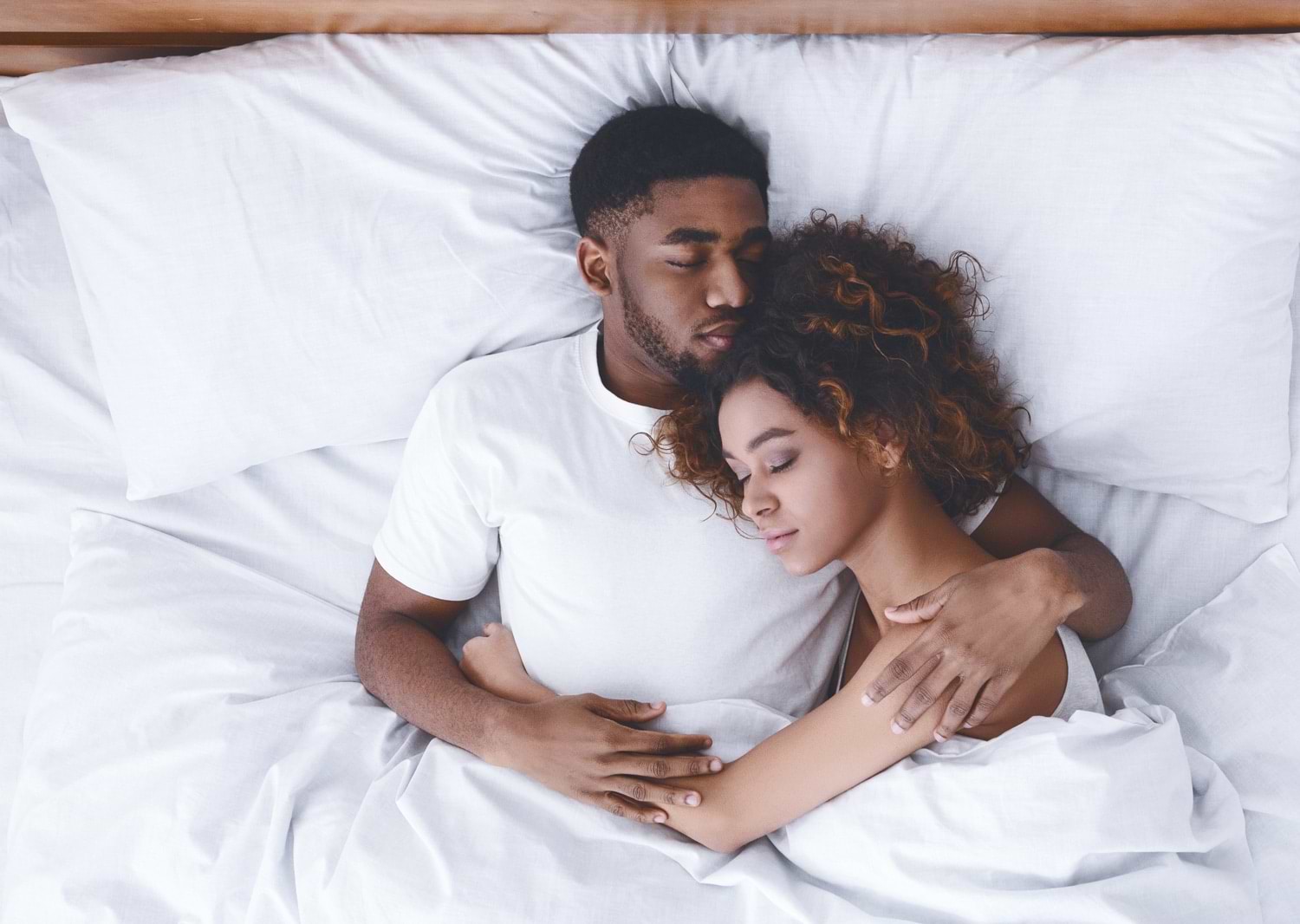 Comment passer de meilleures nuits de sommeil en couple