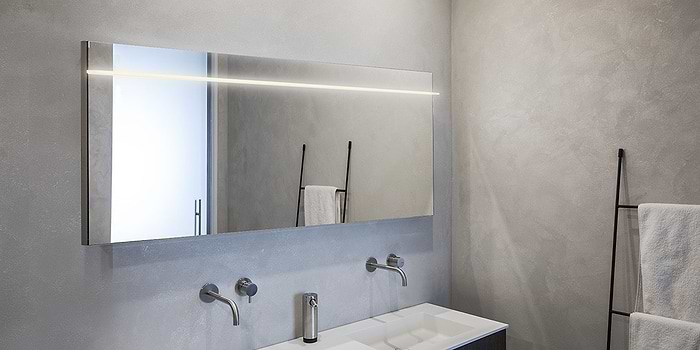 Badkamer spiegels met verlichting. LED. B Dutch programma moderne design badkamerspiegels voor op de badkamer met verlichting.