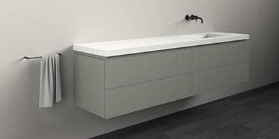 Badkamermeubelen 220 cm breed B DUTCH Roma. B DUTCH produceert badkamermeubelen op 220 cm breedte in diverse modellen, materialen en kleuren. B DUTCH produceert in haar fabriek in Cuijk een unieke design collectie badmeubelen. Diverse modellen en geheel naar wens van de klant samen te stellen. De badkamermeubel configurator kan daarvoor worden ingezet. Wastafelmeubelen, badmeubelen, 220 cm, wit, zwart, eiken hout, walnoten hout, met 1 wasbak, de mogelijkheden voor een eigen high end badkamermeubel 220 cm breed zijn eindeloos.