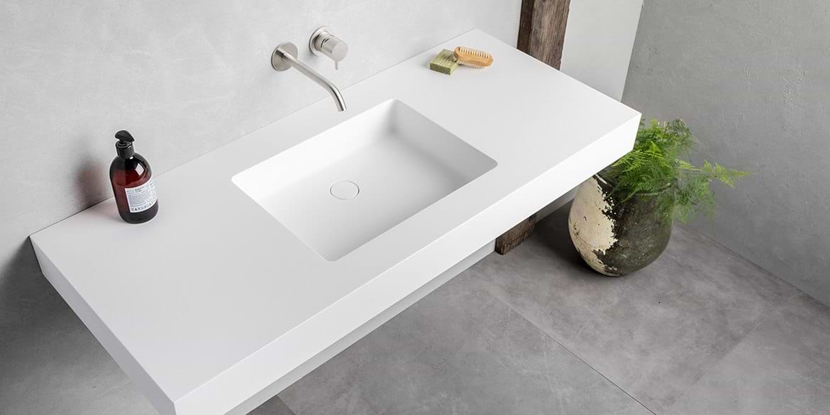 B Dutch design badkamers en keukens