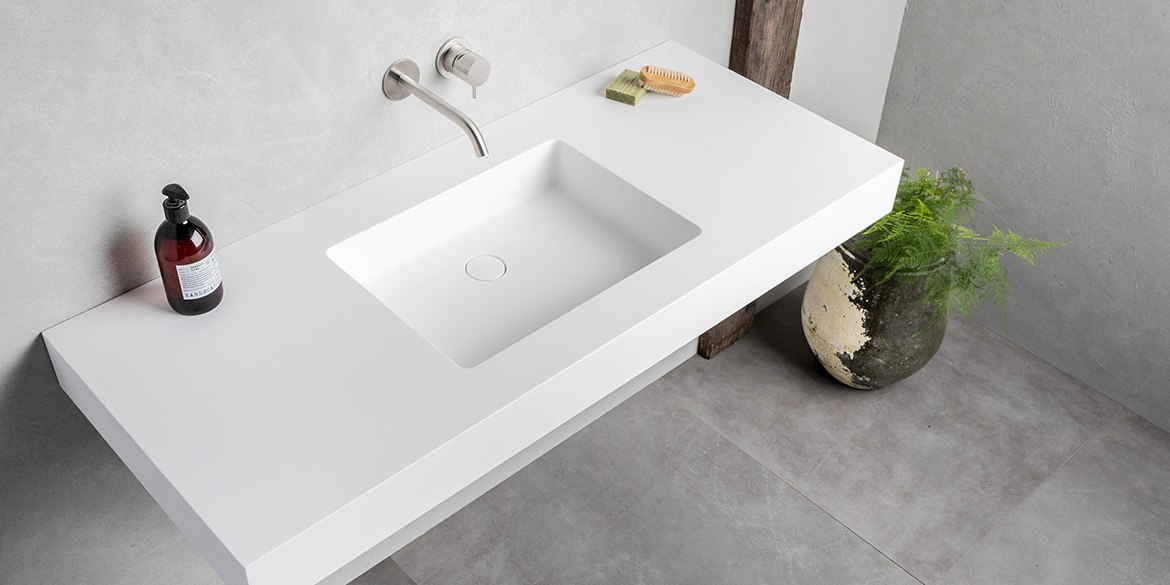 B Dutch design badkamers en keukens