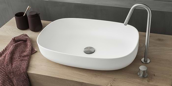 Waskom-wasbak 58 cm. Opzet waskom van B-Solid, een topkwaliteit materiaal dat qua uitstraling lijkt op Solid Surface Corian. Model Shaped met mooie ronde hoeken.