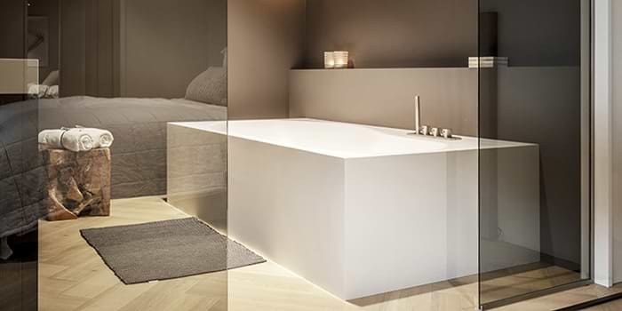 Luxe design badkamers van B DUTCH. Met veel maatwerk opties.