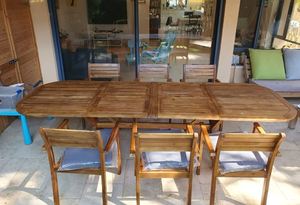 שולחן עץ מעוצב לגינה נפתח 1.8/3.0 דגם טוסון + 6 כיסאות מרופדים 