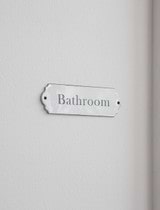 Enamel Sign - Bathroom