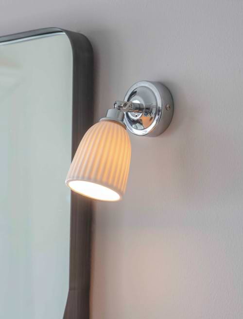 Alma Bathroom Spotlight Chrome