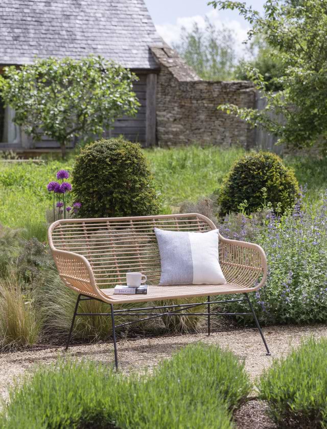 Garden trading seat 2025 pad