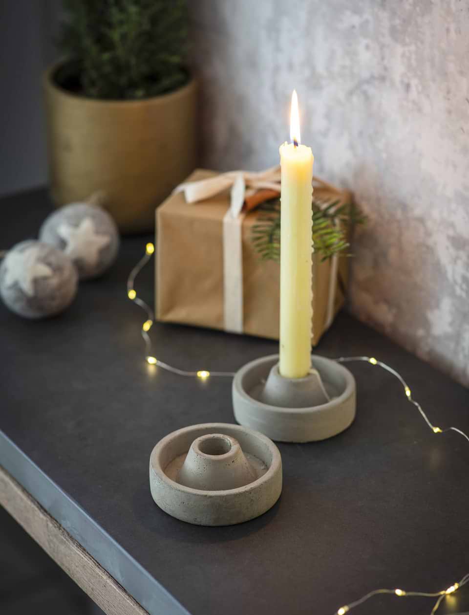 Set of 2 Candle Holders - Short - Grey