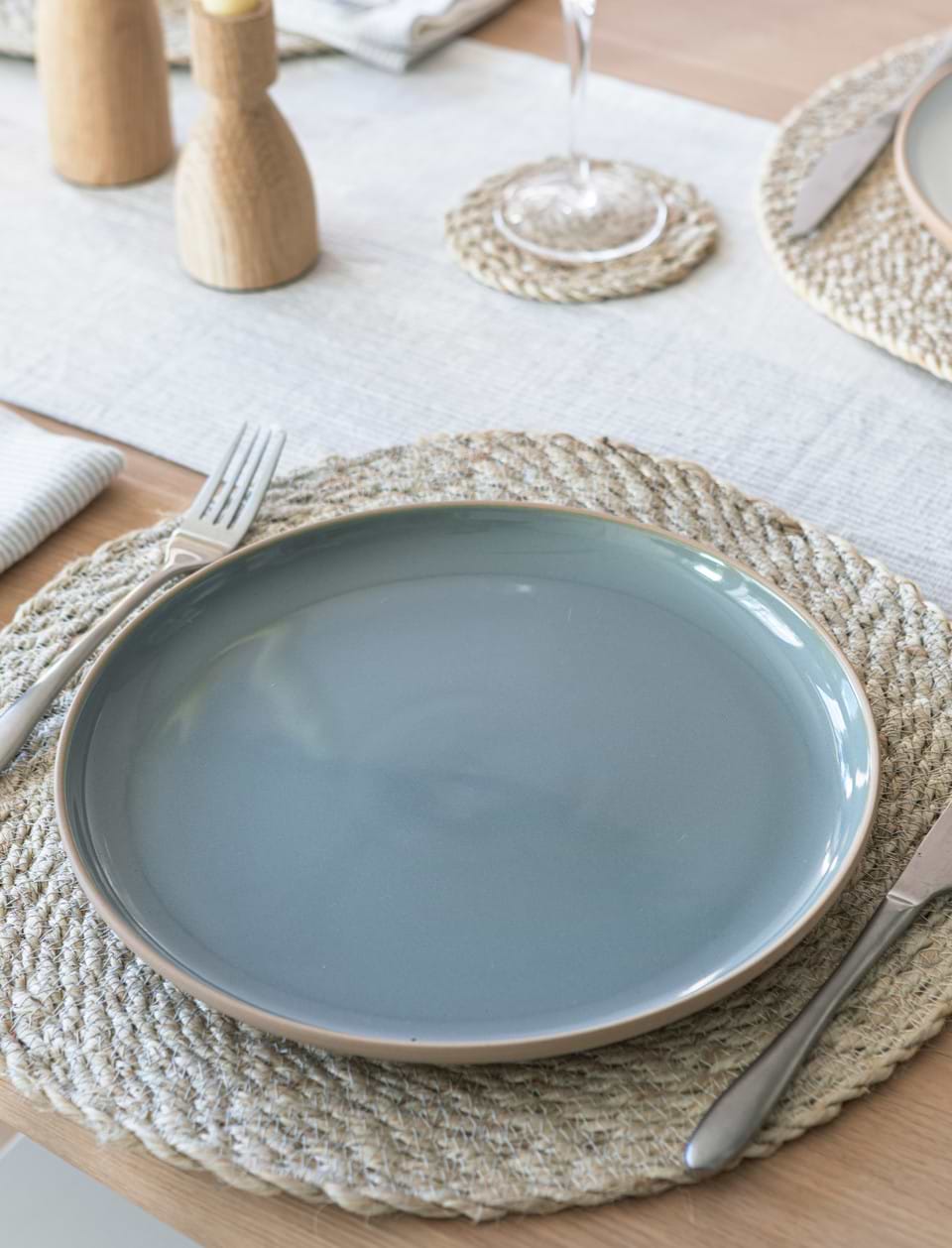 Holwell Dinner Plate in Tarn Blue - Ceramic