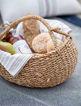 Brading Picnic Basket Natural