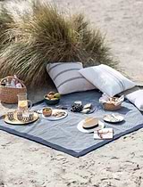 Framlingham Picnic Blanket Ink & Natural