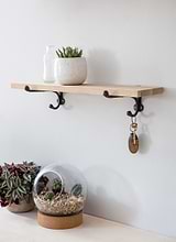 Classic Oak Shelf & Cast Iron Bracket Small Natural