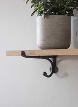 Classic Oak Shelf & Cast Iron Bracket Small Natural