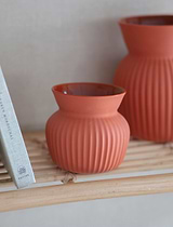 Linear Vase, Small in Pumpkin - Ceramic