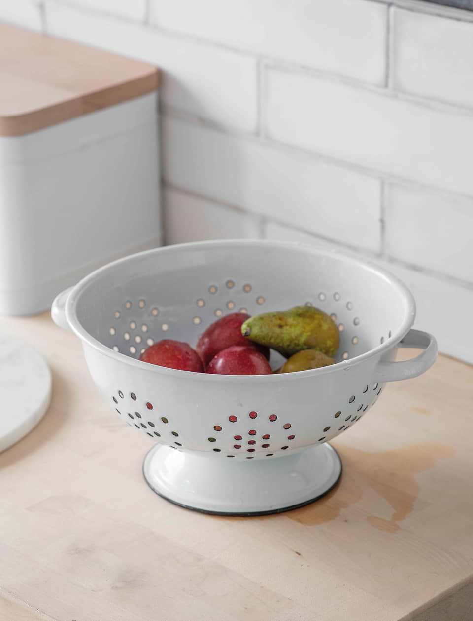 Enamel Colander White