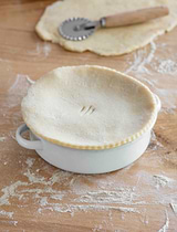 Enamel Pie Dish White