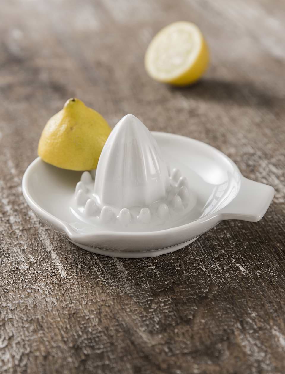 Rialto Lemon Squeezer White