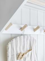 Melcombe Slatted Laundry Shelf Lily White