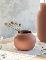 Ombersley Vase, Short in Brick - Ceramic